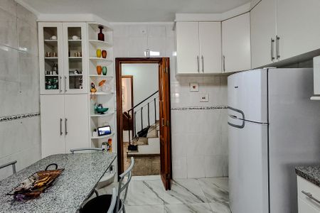 Casa à venda com 275m², 4 quartos e 4 vagasCozinha