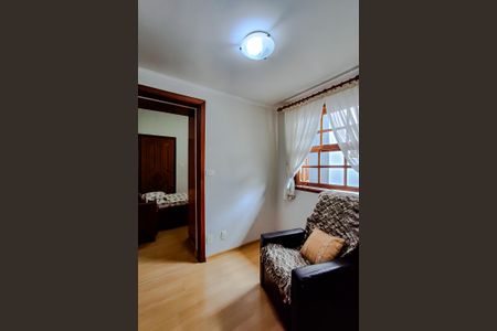 Casa à venda com 275m², 4 quartos e 4 vagasHall (Casa 2)