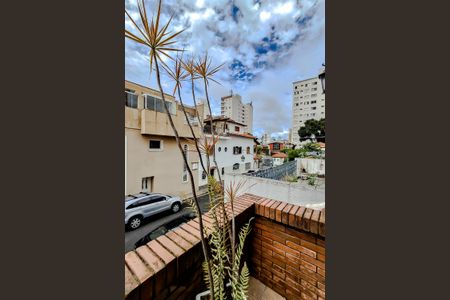 Casa à venda com 275m², 4 quartos e 4 vagasVaranda do Quarto 2