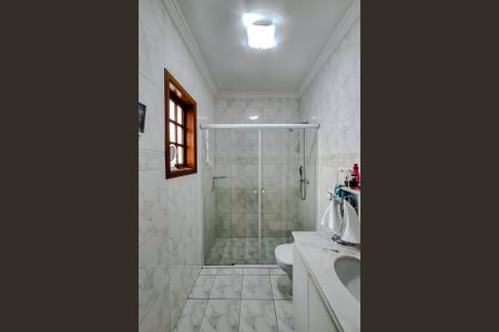 Casa à venda com 275m², 4 quartos e 4 vagasBanheiro da Suíte