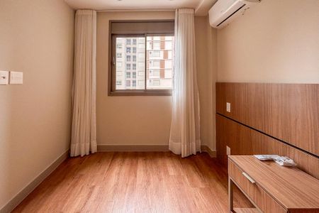 Apartamento para alugar com 35m², 1 quarto e 1 vaga