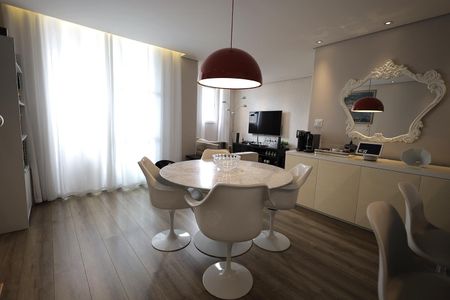 Apartamento à venda com 73m², 2 quartos e 1 vagaSala de Jantar