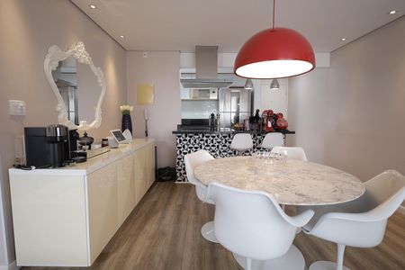 Apartamento à venda com 73m², 2 quartos e 1 vagaSala de Jantar