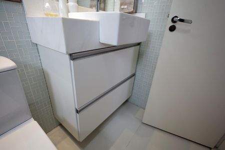 Apartamento à venda com 73m², 2 quartos e 1 vagaBanheiro Suíte