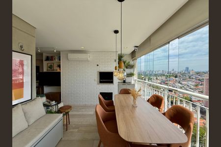 Apartamento à venda com 65m², 2 quartos e 1 vagaVaranda 