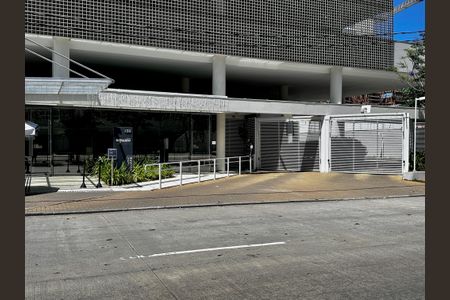 Apartamento à venda com 65m², 2 quartos e 1 vagaFachada  