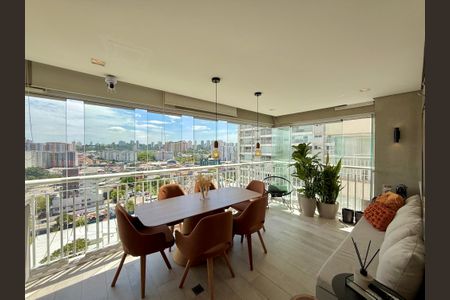 Varanda  de apartamento à venda com 2 quartos, 65m² em Santo Amaro, São Paulo