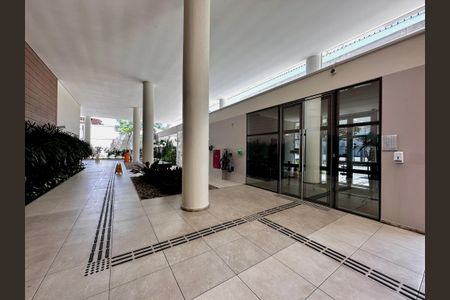 Apartamento à venda com 65m², 2 quartos e 1 vagaEntrada 