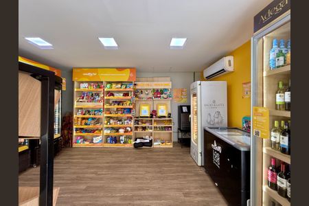 Apartamento à venda com 65m², 2 quartos e 1 vagaMercadinho 