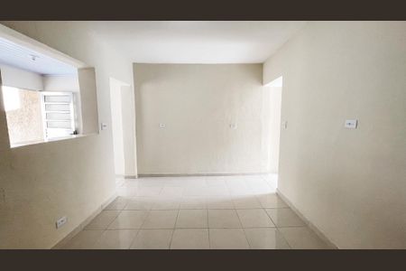 Sala de casa para alugar com 1 quarto, 60m² em Parque Peruche, São Paulo