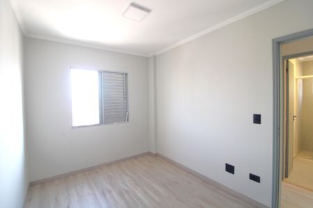 Quarto 2 de apartamento para alugar com 2 quartos, 48m² em Cidade Ademar, São Paulo