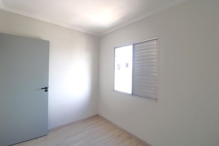 Quarto 1 de apartamento para alugar com 2 quartos, 48m² em Cidade Ademar, São Paulo