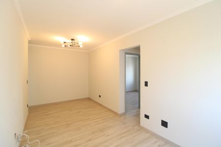 Sala de apartamento para alugar com 2 quartos, 48m² em Cidade Ademar, São Paulo