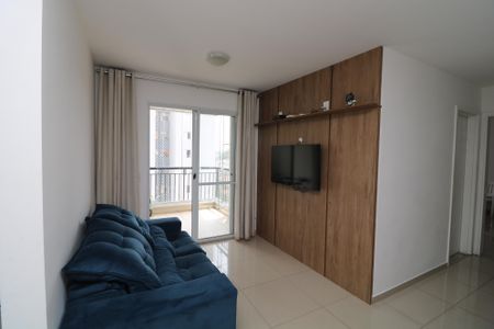 Sala de apartamento para alugar com 2 quartos, 62m² em Vila Graciosa, São Paulo