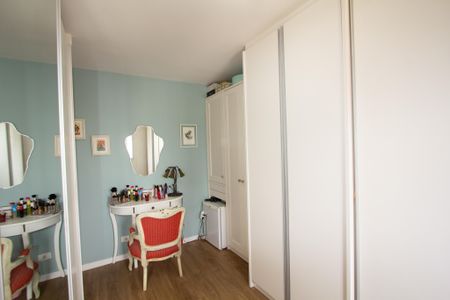 Apartamento à venda com 110m², 3 quartos e 2 vagasQuarto 2