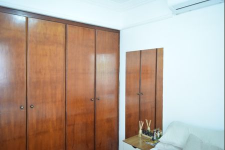 Apartamento à venda com 67m², 2 quartos e 1 vagaQuarto 1
