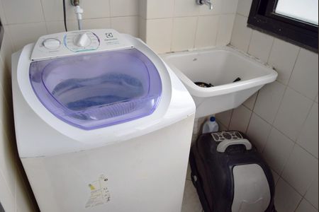 Apartamento à venda com 67m², 2 quartos e 1 vagaÁrea de Serviço