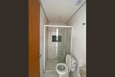 Banheiro de kitnet/studio à venda com 1 quarto, 25m² em Vila Mazzei, São Paulo