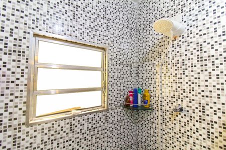 Casa à venda com 125m², 3 quartos e 2 vagasBanheiro 1