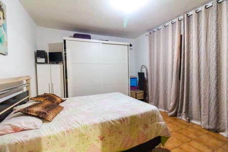 Casa à venda com 125m², 3 quartos e 2 vagasQuarto 2