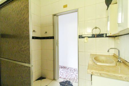 Casa à venda com 125m², 3 quartos e 2 vagasBanheiro 2