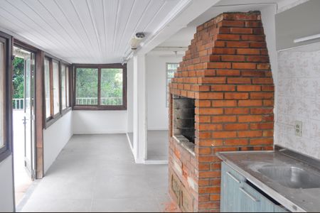 Apartamento à venda com 220m², 3 quartos e 3 vagasÁrea com churrasqueira 