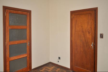 Apartamento à venda com 220m², 3 quartos e 3 vagasSala 2