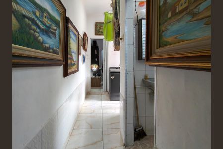 Casa à venda com 90m², 2 quartos e sem vaga Casa à venda com 90m², 2 quartos e sem vagaCorredor