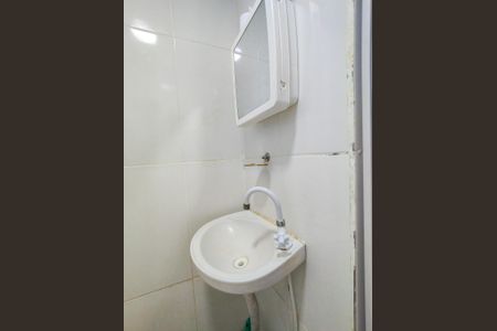 Casa à venda com 90m², 2 quartos e sem vaga Casa à venda com 90m², 2 quartos e sem vagaBanheiro de serviço