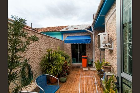 Casa à venda com 90m², 2 quartos e sem vaga Casa à venda com 90m², 2 quartos e sem vagaVista do Quarto de Serviço