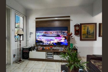 Casa à venda com 90m², 2 quartos e sem vaga Casa à venda com 90m², 2 quartos e sem vagaSala