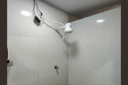 Casa à venda com 90m², 2 quartos e sem vaga Casa à venda com 90m², 2 quartos e sem vagaBanheiro de serviço