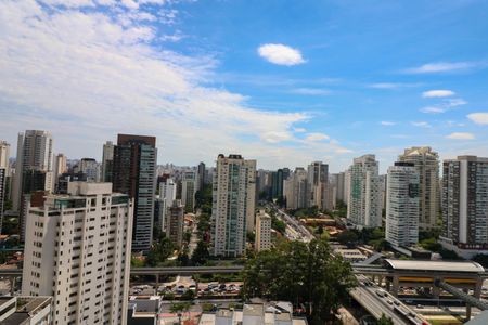 Apartamento para alugar com 1 quarto, 27m² em Campo Belo, São Paulo