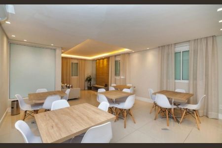 Foto 05 de apartamento à venda com 2 quartos, 121m² em Auxiliadora, Porto Alegre