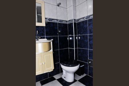 Apartamento à venda com 58m², 2 quartos e 1 vagaDetalhe - Banheiro Social