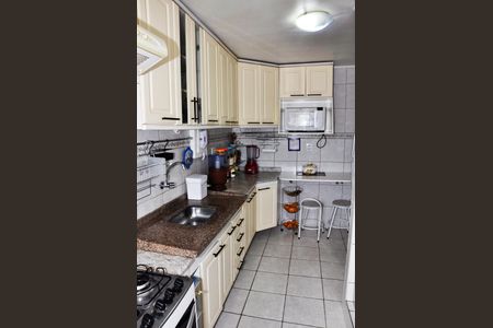 Apartamento à venda com 58m², 2 quartos e 1 vagaDetalhe - Cozinha