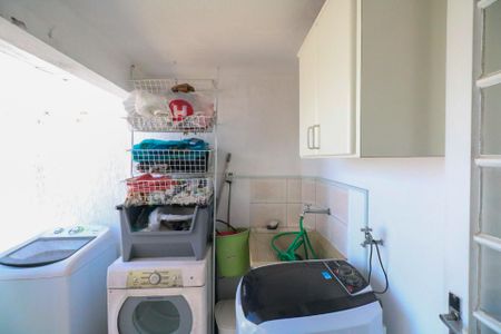 Casa à venda com 106m², 2 quartos e 1 vagaTerraço e Área de Serviço