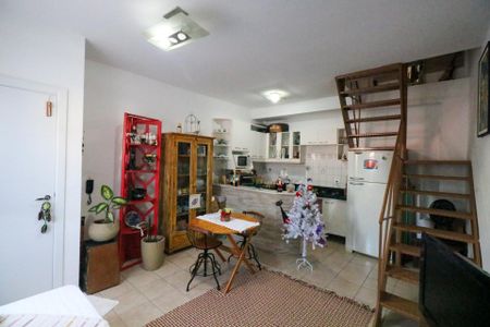 Sala de casa à venda com 2 quartos, 106m² em Santo Antônio, São Caetano do Sul