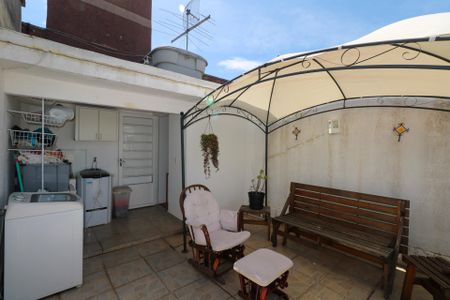 Casa à venda com 106m², 2 quartos e 1 vagaTerraço e Área de Serviço