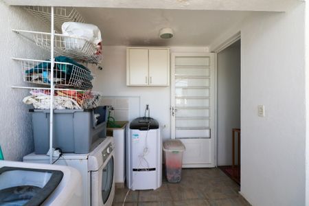 Casa à venda com 106m², 2 quartos e 1 vagaTerraço e Área de Serviço