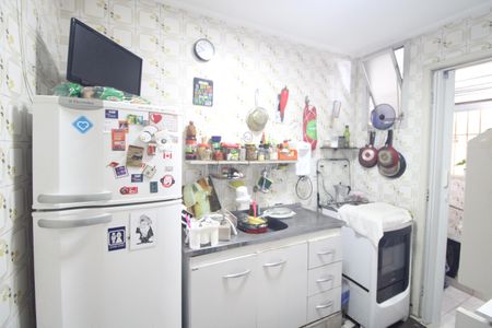 Cozinha de apartamento à venda com 2 quartos, 48m² em Vila Santana, São Paulo