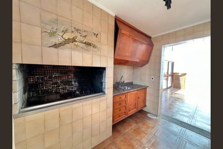 Apartamento à venda com 299m², 3 quartos e 2 vagas Apartamento à venda com 299m², 3 quartos e 2 vagasCozinha