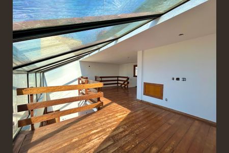 Apartamento à venda com 299m², 3 quartos e 2 vagas Apartamento à venda com 299m², 3 quartos e 2 vagasSala 3 andar