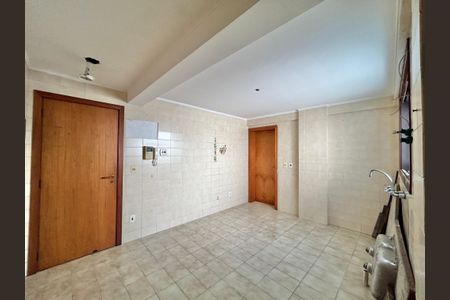 Apartamento à venda com 299m², 3 quartos e 2 vagas Apartamento à venda com 299m², 3 quartos e 2 vagasCozinha