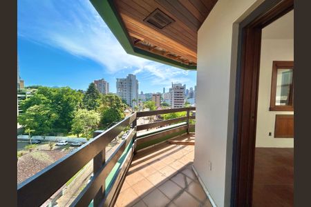 Apartamento à venda com 299m², 3 quartos e 2 vagas Apartamento à venda com 299m², 3 quartos e 2 vagasSacada