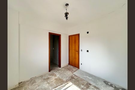 Apartamento à venda com 299m², 3 quartos e 2 vagas Apartamento à venda com 299m², 3 quartos e 2 vagasSuíte 2