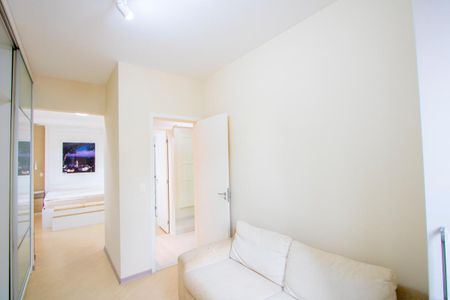 Apartamento à venda com 108m², 3 quartos e 2 vagasQuarto 2