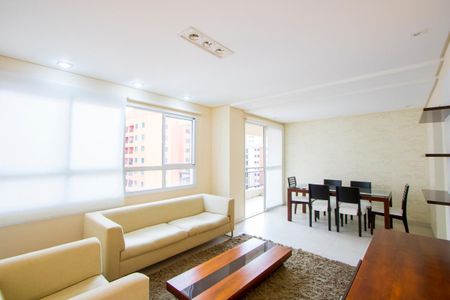 Sala de apartamento à venda com 3 quartos, 108m² em Jardim Bela Vista, Santo André