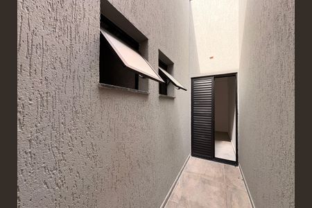 Casa à venda com 132m², 4 quartos e 2 vagasÁrea privativa suite 1