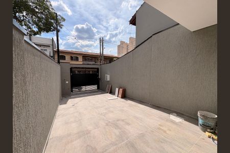 Casa à venda com 132m², 4 quartos e 2 vagasGaragem